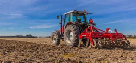 4 Common Ford 1710 Tractor Problems (Solutions Included)